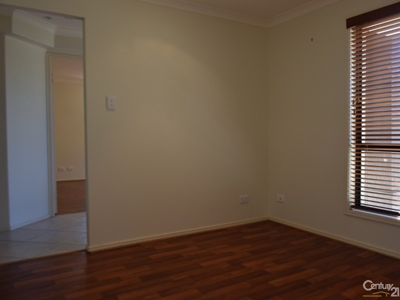 104 Marina Boulevard, Banksia Beach QLD 4507