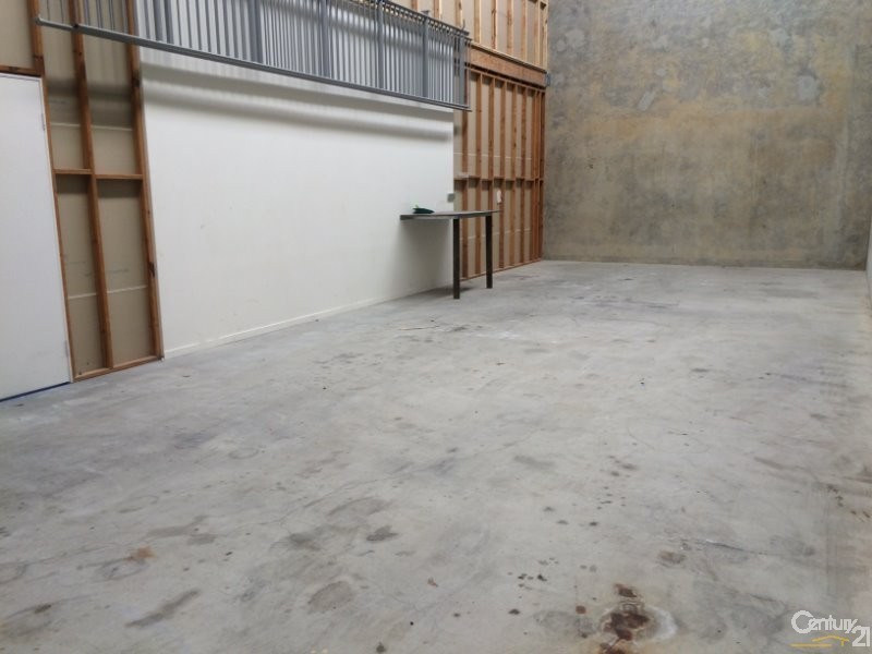 Unit 1/23-25 Skyreach Street, Caboolture QLD 4510