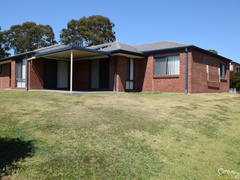 316 Bestmann Road, Sandstone Point QLD 4511