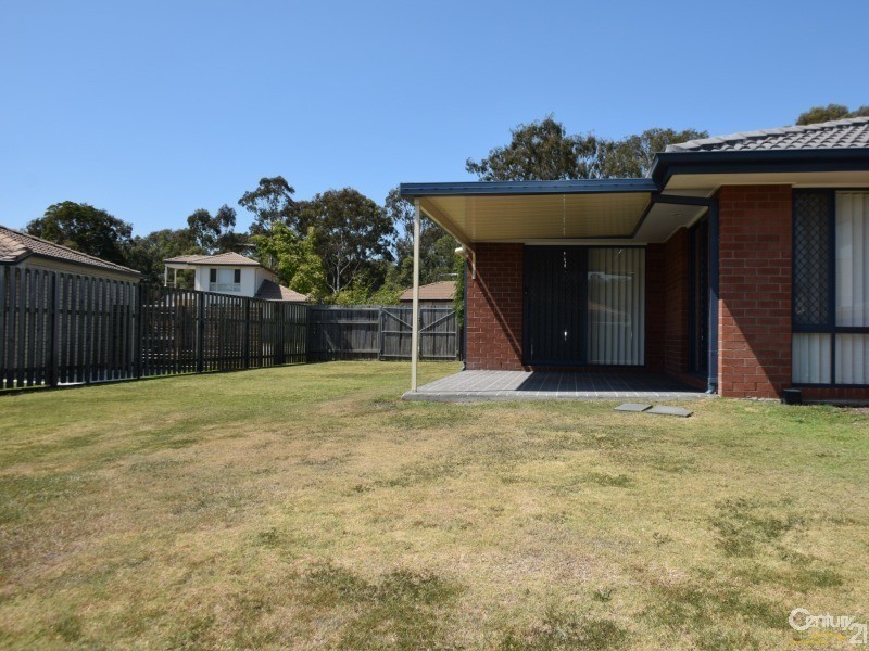 316 Bestmann Road, Sandstone Point QLD 4511