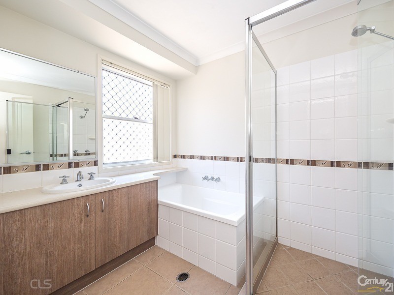 78  Sandheath Place, Ningi QLD 4511