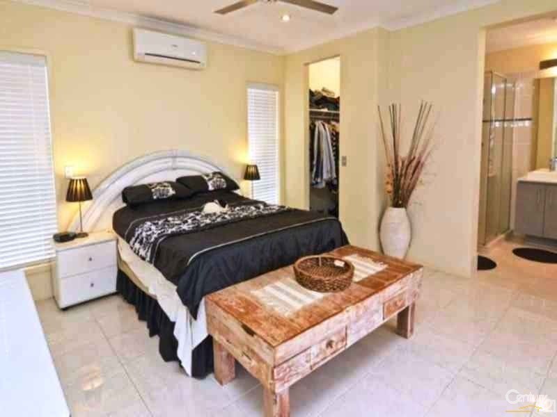 6 Robusta Court, Banksia Beach QLD 4507