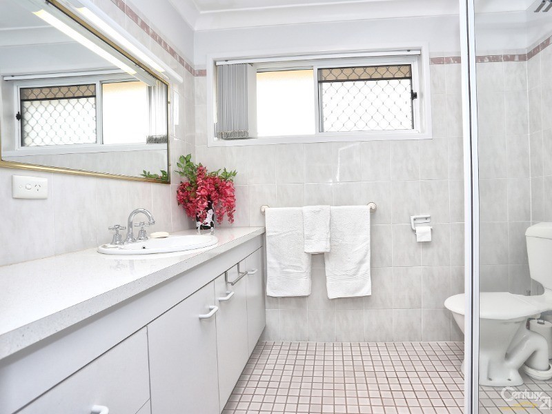 104 Campbell Street, Bongaree QLD 4507