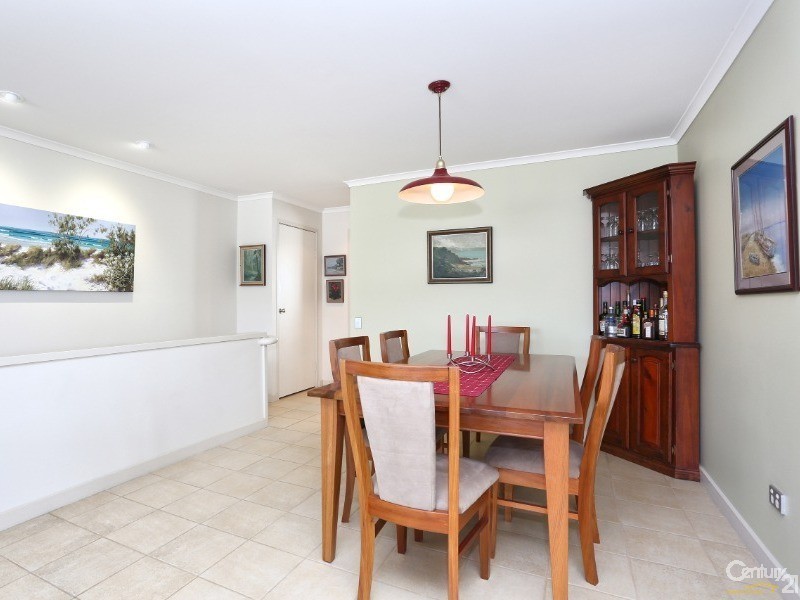 8A/16 Spinnaker Drive, Sandstone Point QLD 4511