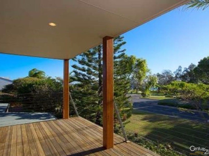 14 Venus Court, Banksia Beach QLD 4507