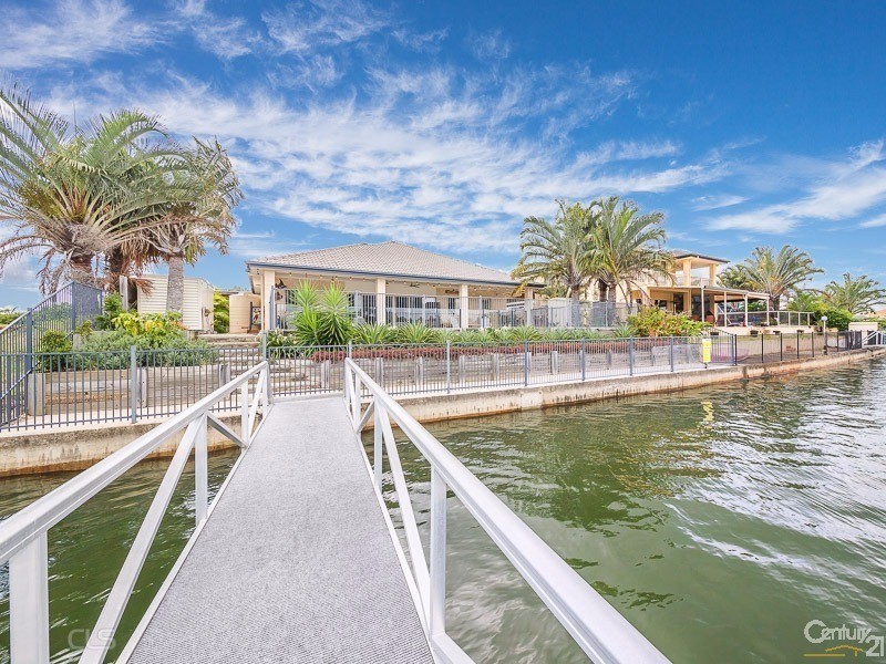 93  Voyagers Drive, Banksia Beach QLD 4507