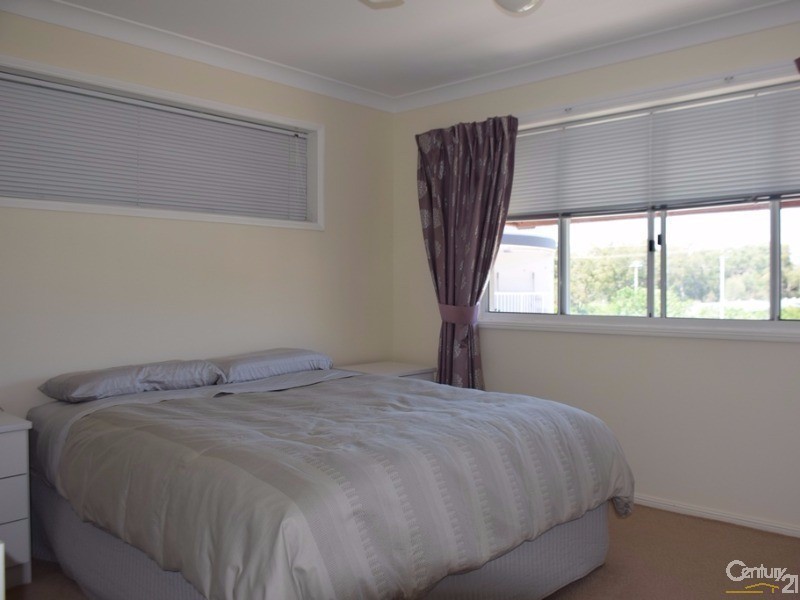 13/1-3 Links Court, Woorim QLD 4507
