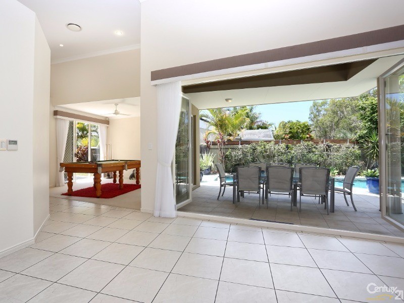 26 Marina Boulevard, Banksia Beach QLD 4507