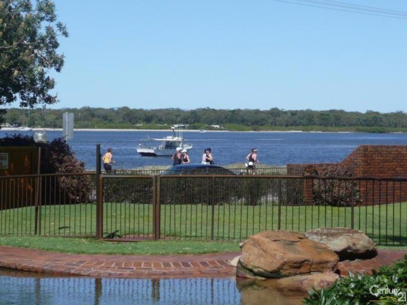 22/97 Sylvan Beach Esplanade, Bellara QLD 4507