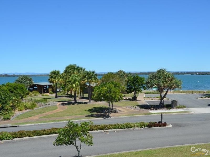 3 Solander Esplanade, Banksia Beach QLD 4507