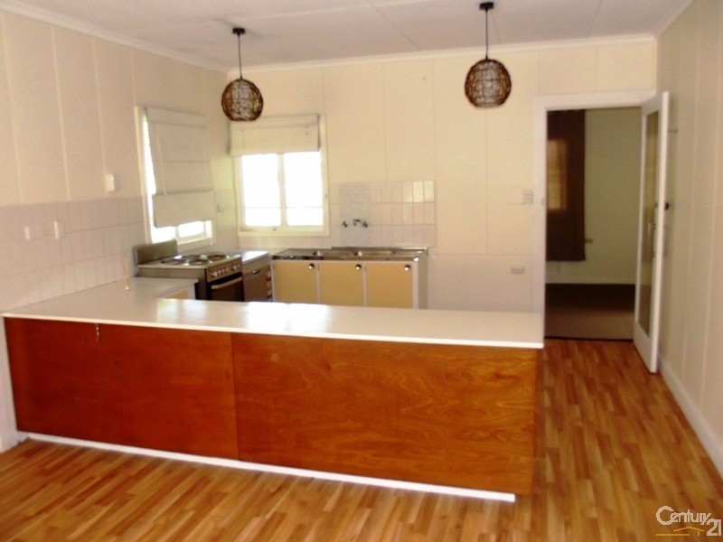 15 Ottiwell Street, Woorim QLD 4507