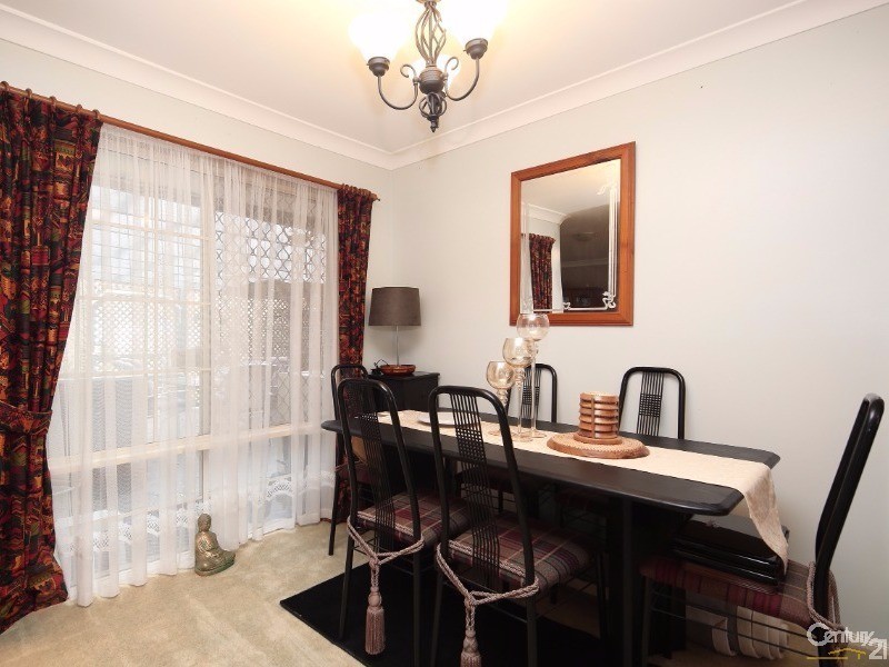 25 Pharlap Court, Ningi QLD 4511