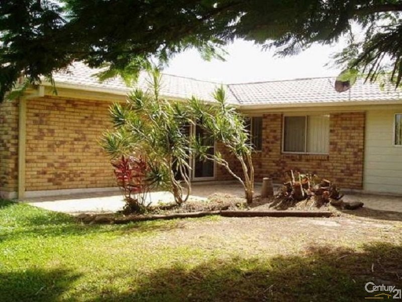 41 Lachlan Crescent, Sandstone Point QLD 4511