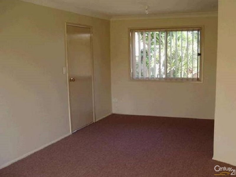 41 Lachlan Crescent, Sandstone Point QLD 4511