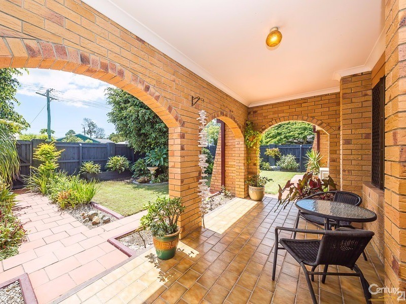 8 Caltowie Ave, Banksia Beach QLD 4507