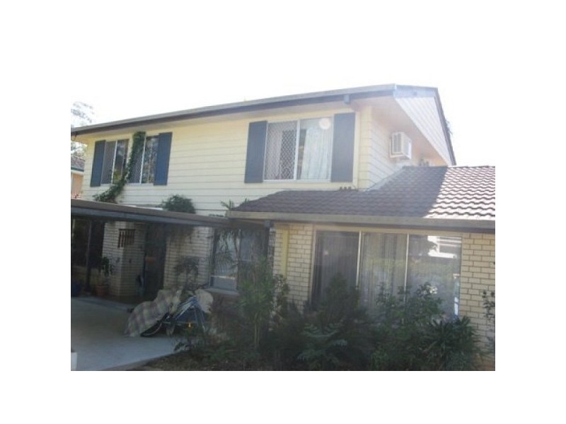 27 Kuringal Drive, Ferny Hills QLD 4055