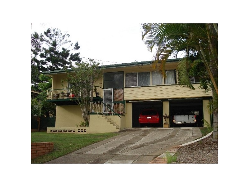 5 Akebia Street, Arana Hills QLD 4054