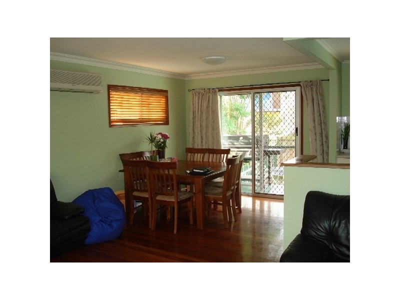 5 Akebia Street, Arana Hills QLD 4054