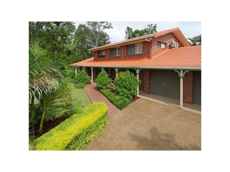 6 Larch Street, Ferny Grove QLD 4055