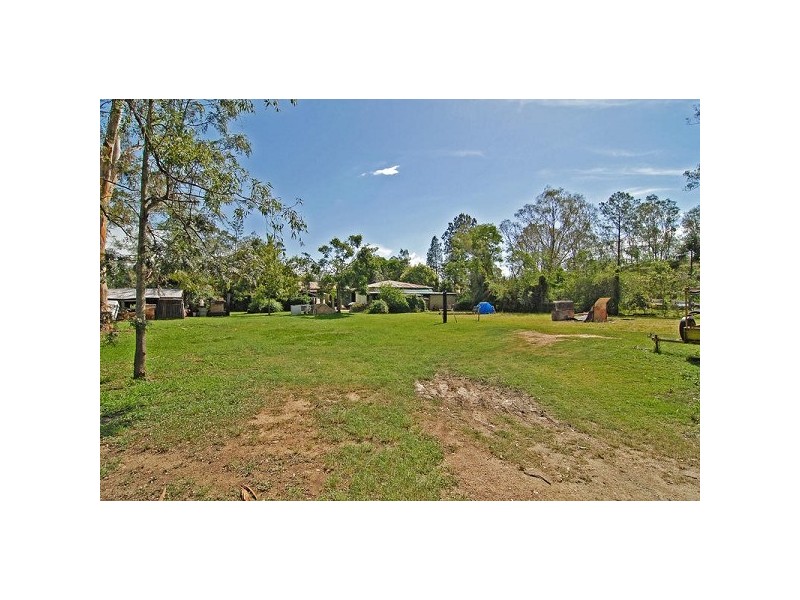 Ferny Grove QLD 4055