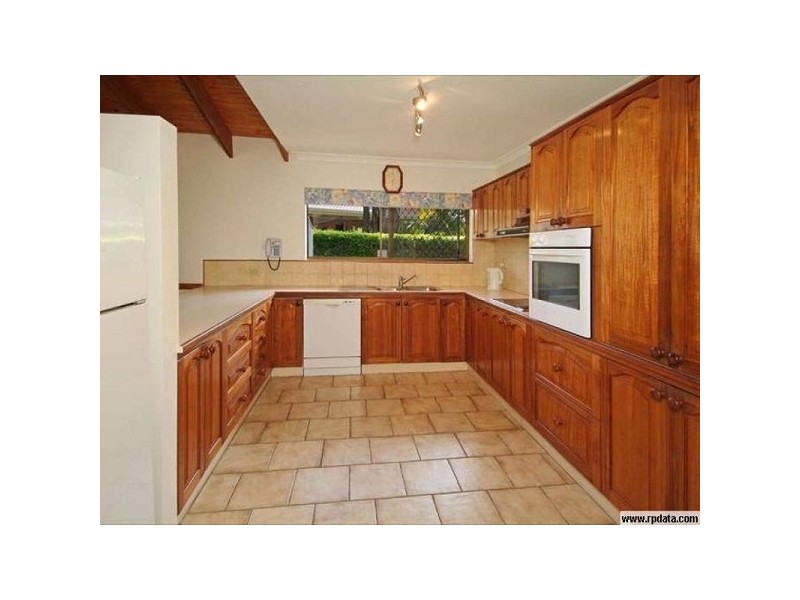 4 Larch Street, Ferny Grove QLD 4055