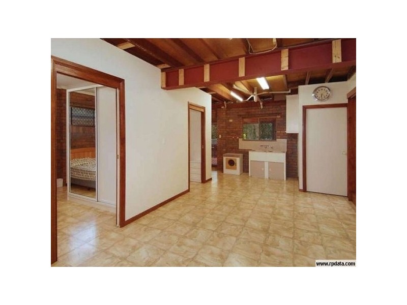 4 Larch Street, Ferny Grove QLD 4055