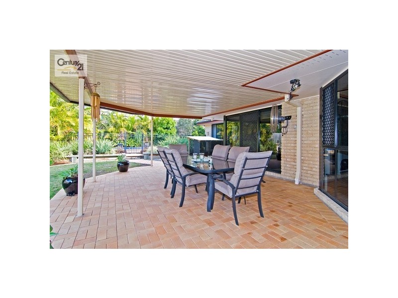 19 Wyellan Place, Upper Kedron QLD 4055