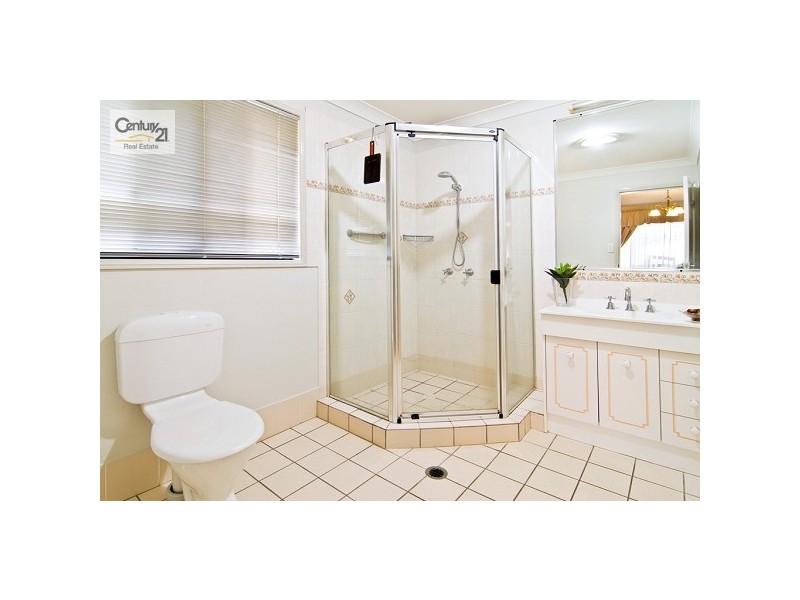 19 Wyellan Place, Upper Kedron QLD 4055