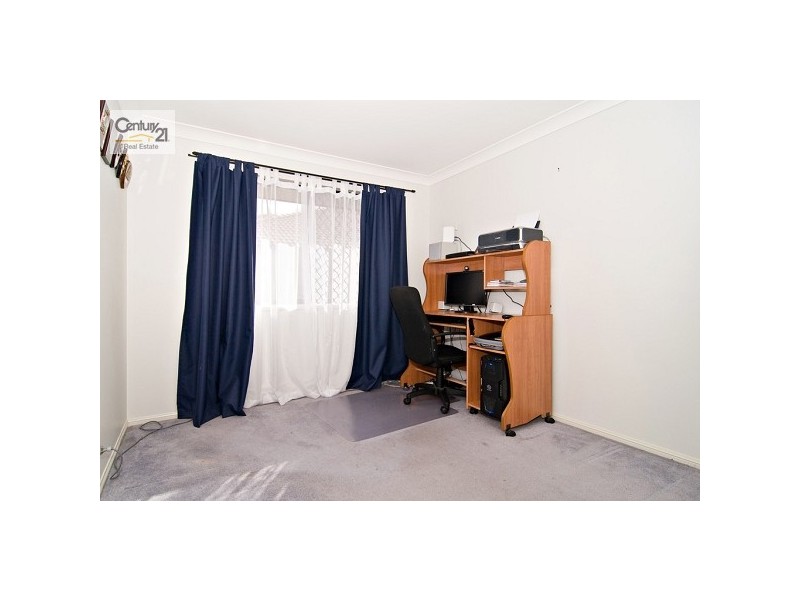 19 Wyellan Place, Upper Kedron QLD 4055