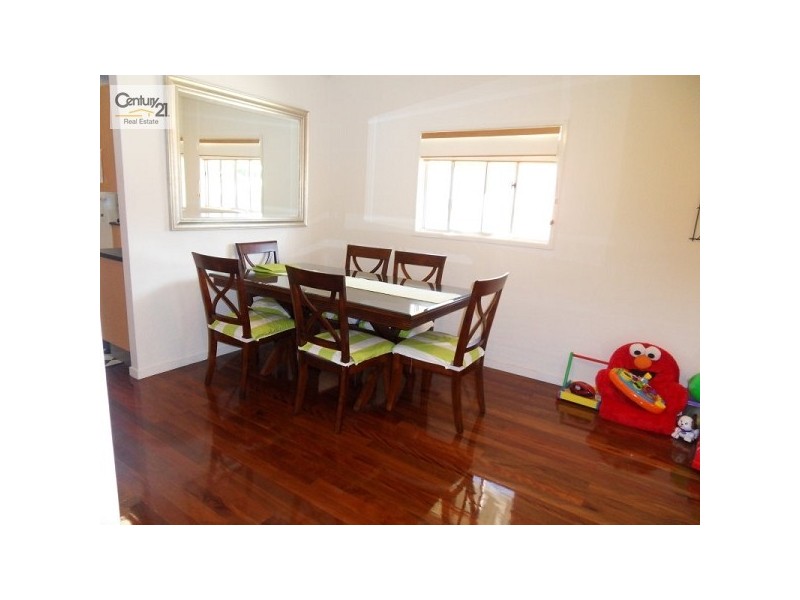 8 Wye Street, Mitchelton QLD 4053