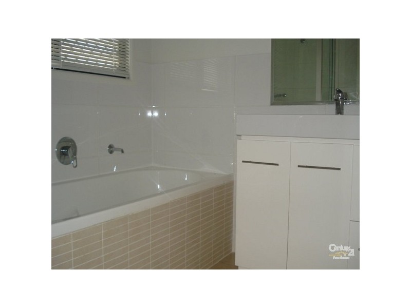 6 Lewis Street, Clayfield QLD 4011