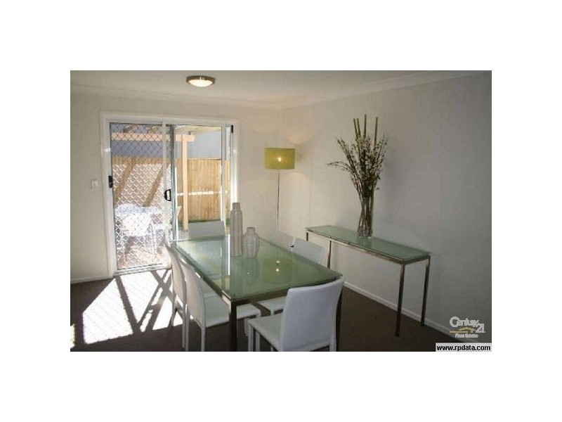 1/10 Foster Street, Newmarket QLD 4051