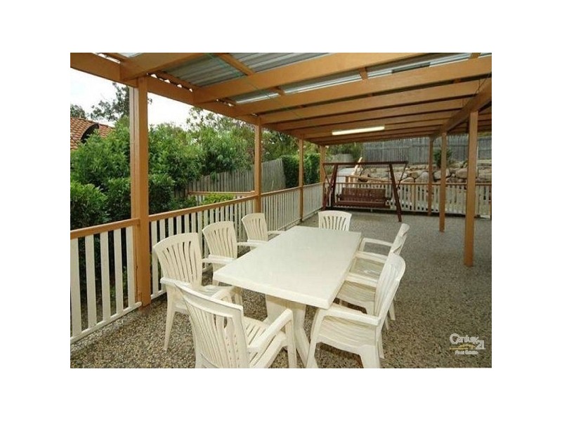 12 Berkeley Place, Ferny Grove QLD 4055