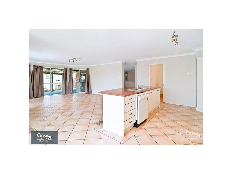 9 Pride Court, Warner QLD 4500