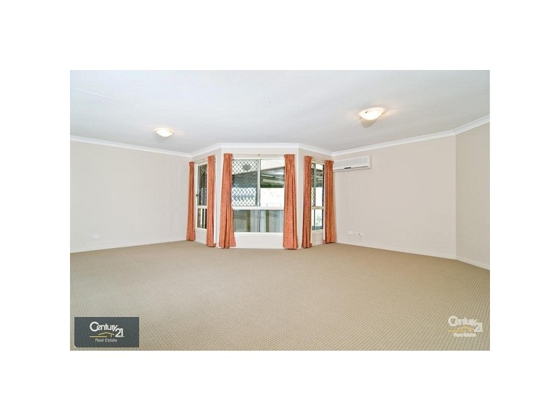 9 Pride Court, Warner QLD 4500