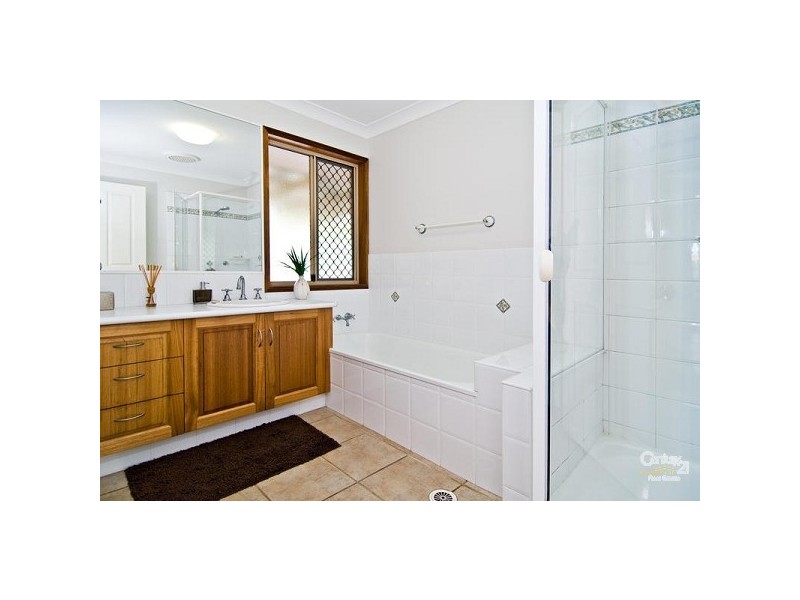 67 Aberdeen Place, Upper Kedron QLD 4055