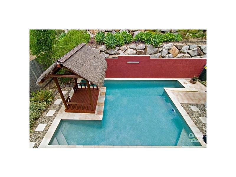 16 Valley Place, Upper Kedron QLD 4055