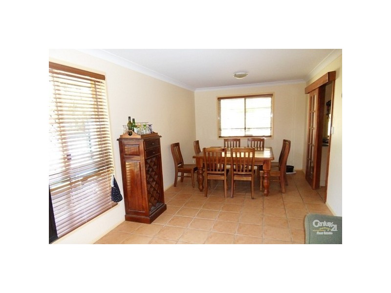 15 Glenkyree Close, Upper Kedron QLD 4055