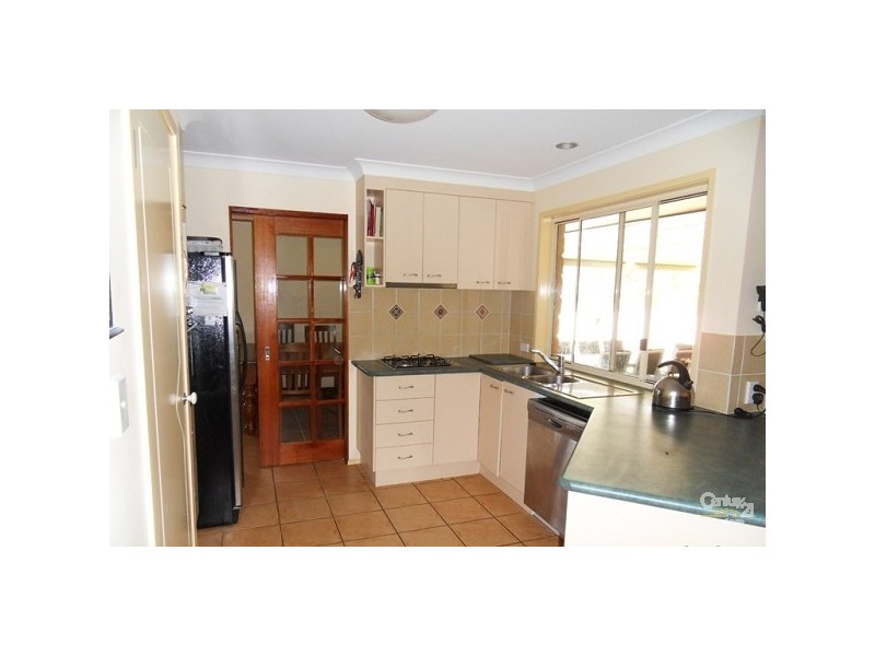 15 Glenkyree Close, Upper Kedron QLD 4055