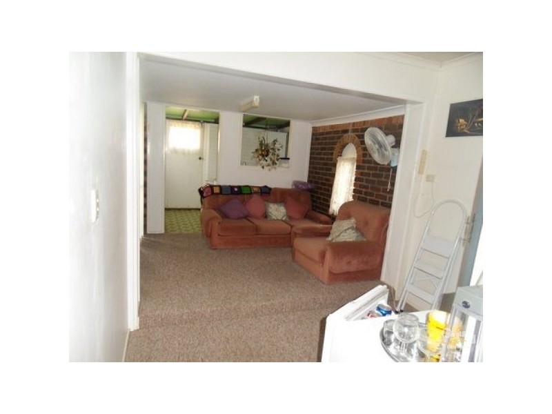 16  Castlecor Street, Ferny Grove QLD 4055