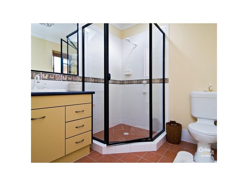 14 Charolais Crescent, Upper Kedron QLD 4055