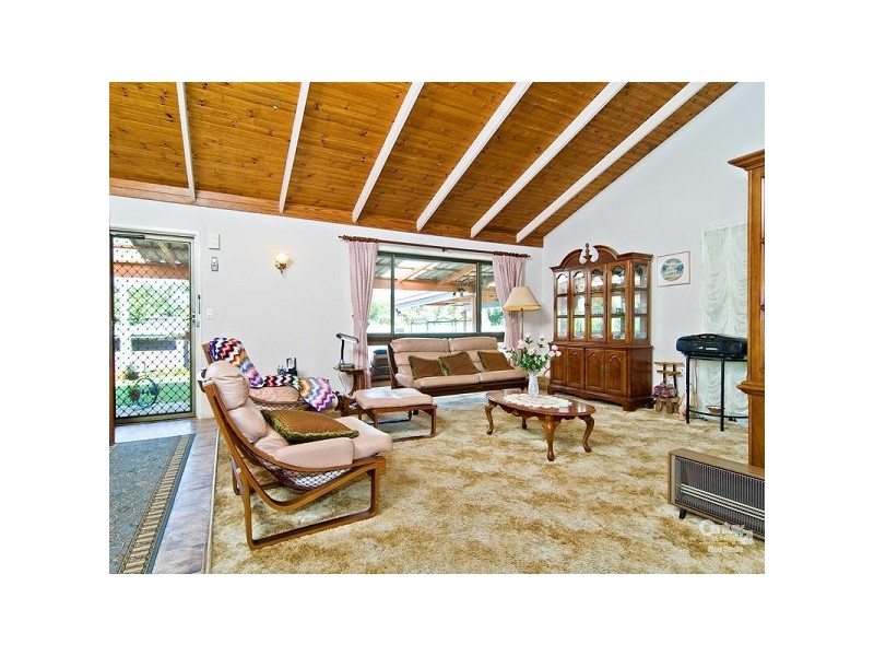 3 Tarmon Street, Ferny Grove QLD 4055