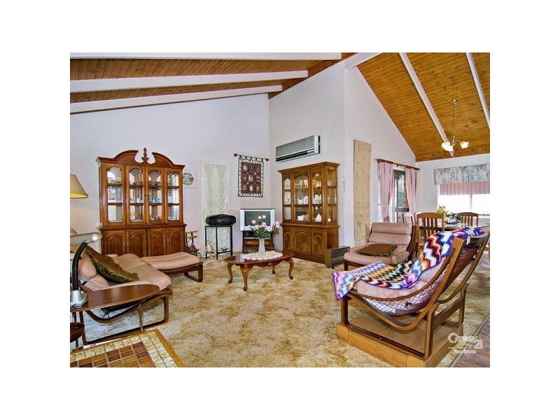 3 Tarmon Street, Ferny Grove QLD 4055