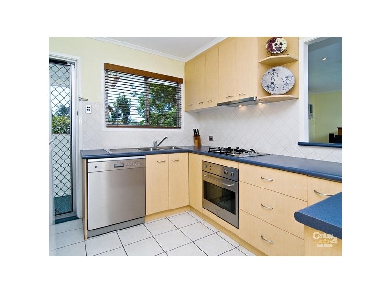 93 McGinn Road, Ferny Grove QLD 4055