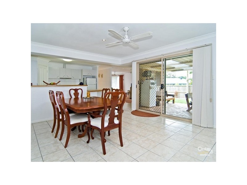 53 Wyellan Place, Upper Kedron QLD 4055