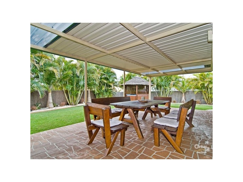 53 Wyellan Place, Upper Kedron QLD 4055