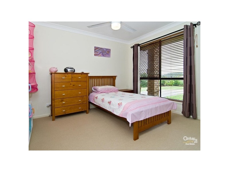 278 Kirralee Crescent, Upper Kedron QLD 4055