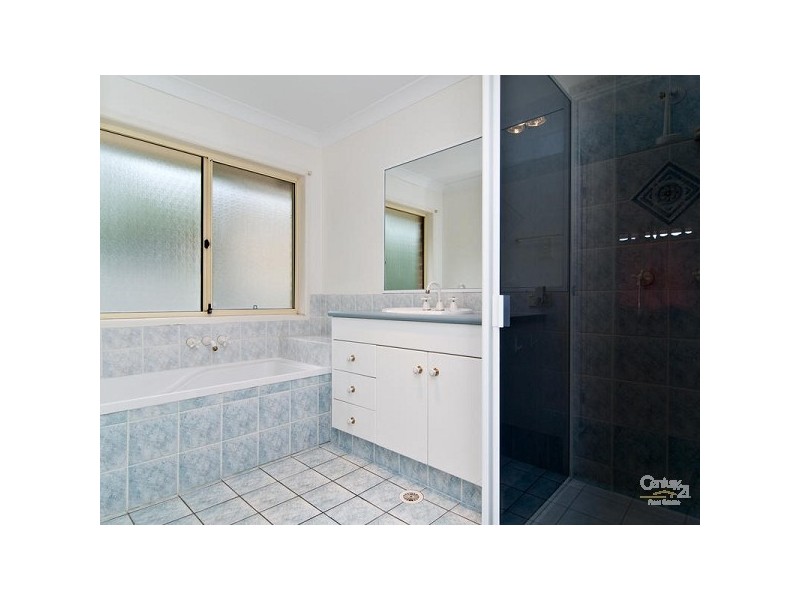 48 Fortrose Place, Ferny Grove QLD 4055