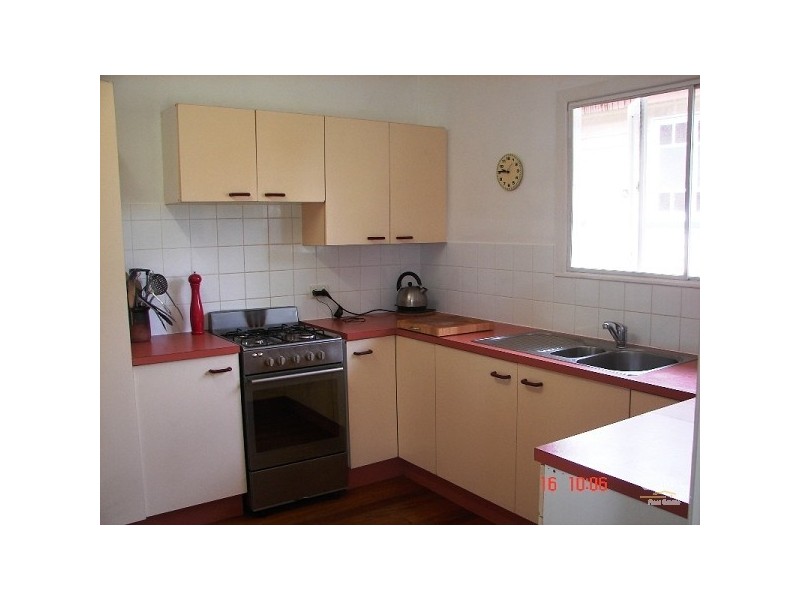 69 Finsbury Street, Newmarket QLD 4051