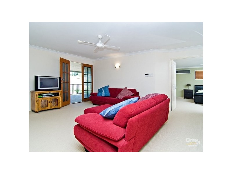 40 Tivoli Place, Ferny Grove QLD 4055